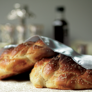 Healthy Gift Baskets Delivered to Temecula, USA